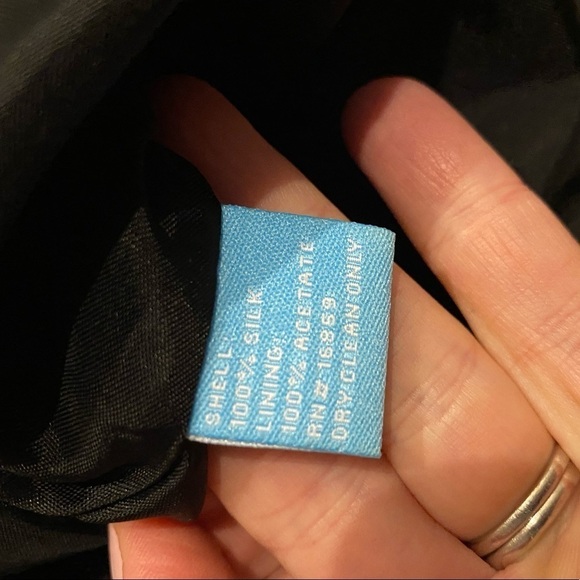 J. McLaughlin Silk Dress V Neck Equestrian Print Sleeveless Size 6 - Picture 5 of 12